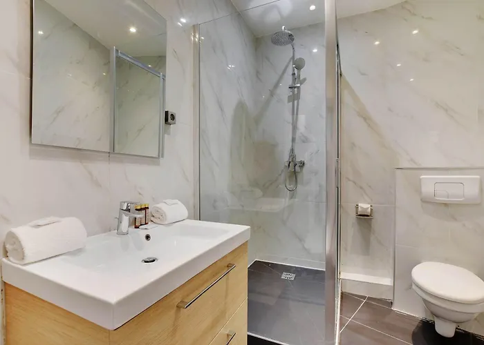 4 Proche Bastille Confort Apartmán